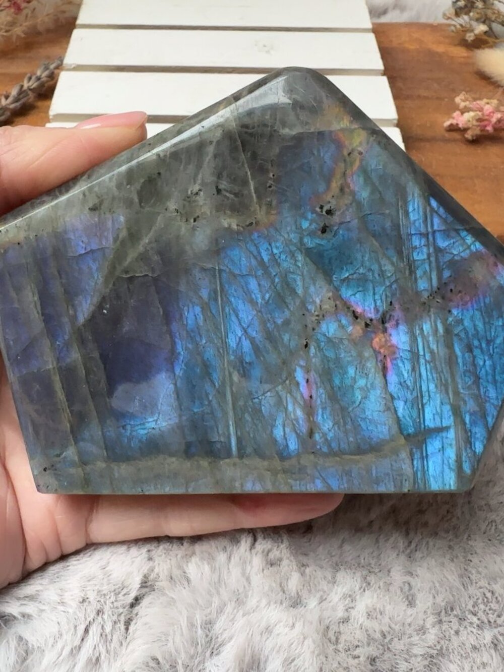 Gorgeous Labradorite Free Form (M)